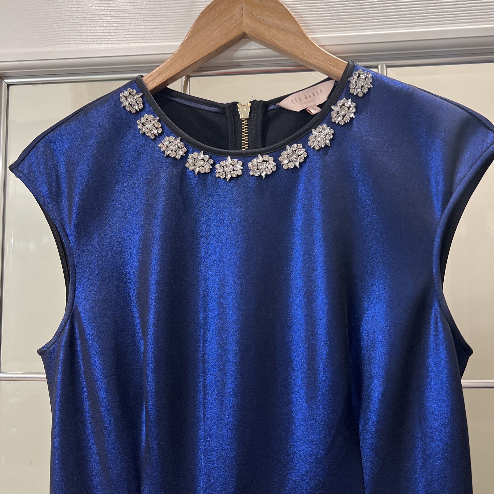 Astonishing Ted Baker AYMA dress size 3 uk 12 RRP £189 Absolutely Stunning. image 2