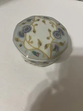 Vintage Takahashi San Francisco glory Porcelain  trinket box 1985