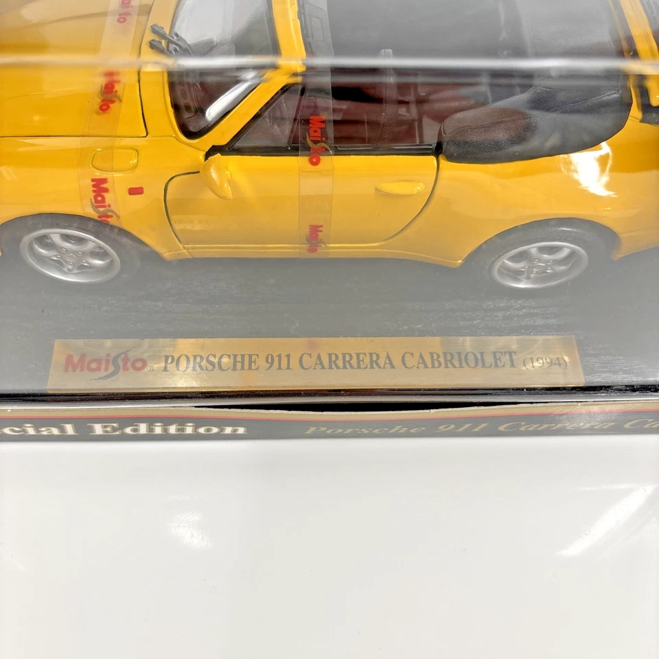 Coche diecast Maisto 1994 Porsche 911 993 Carrera Cabriolet 1:18 Foto 3 de 4