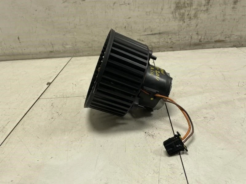 BMW X5 35iX 2011 aire acondicionado ventilador de motor ventilador OEM+ Foto 3 de 4