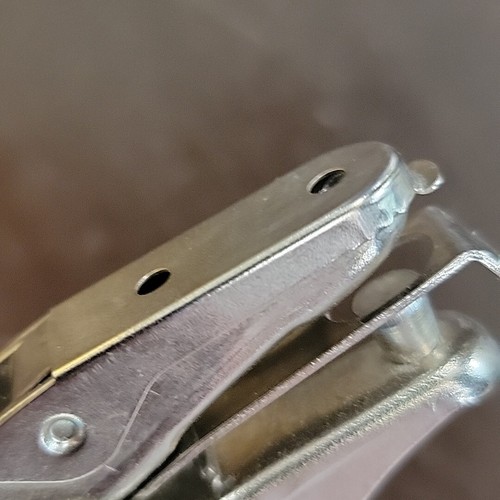 Single Hole Punch 1/4" Works Great Vtg Office - Picture 4 of 6