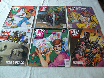 2000 AD Featuring JUDGE DREDD Jahrgang 1990 48 UK Magazine