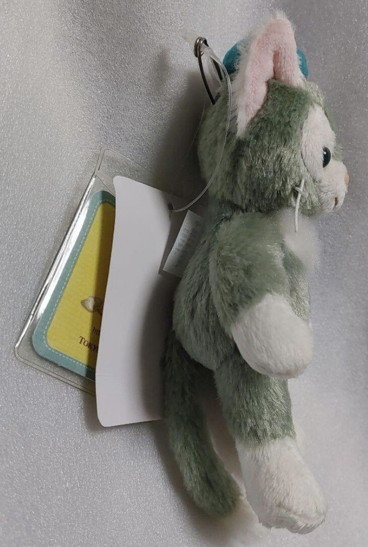 Tokyo Disney Resort Gelatoni Plush Badge Keychain Duffy Friends