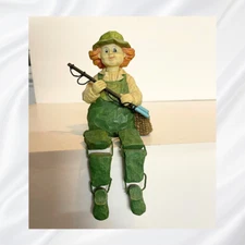 Vintage shelf sitter - "The Fisher Lady" WMG 2003