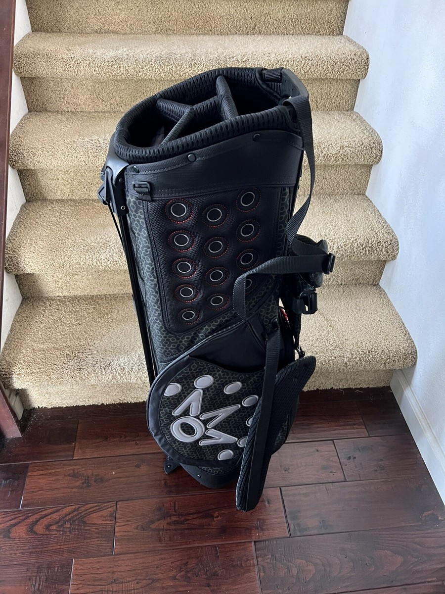 スコッティキャメロンSix Shooter StandBag Scotty Cameron 2024 Holiday Six Shooter Pathfinder Bag Same Day