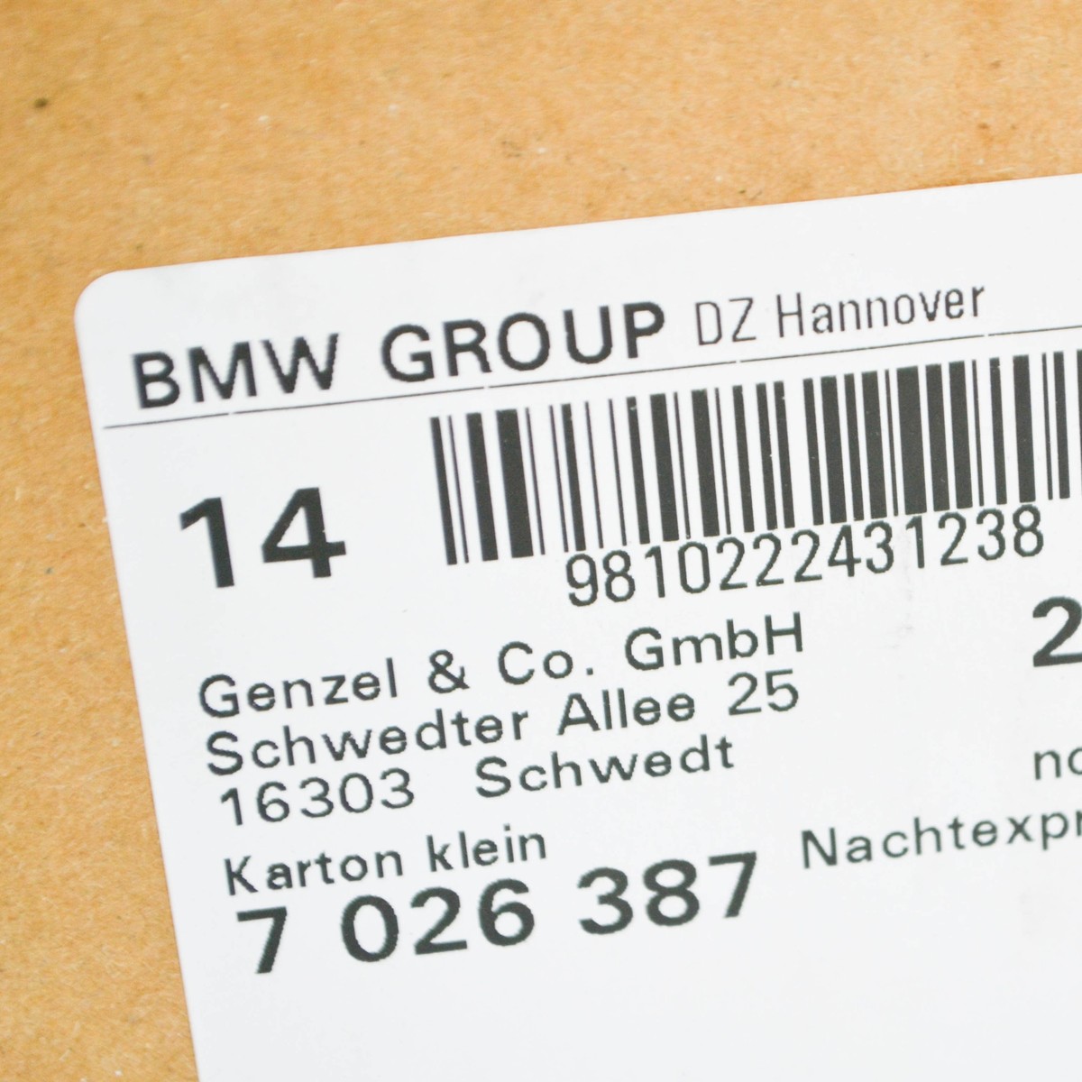 BMW 3 E46 Left Outer Weatherstrip 7026387 51367026387 NEW GENUINE 