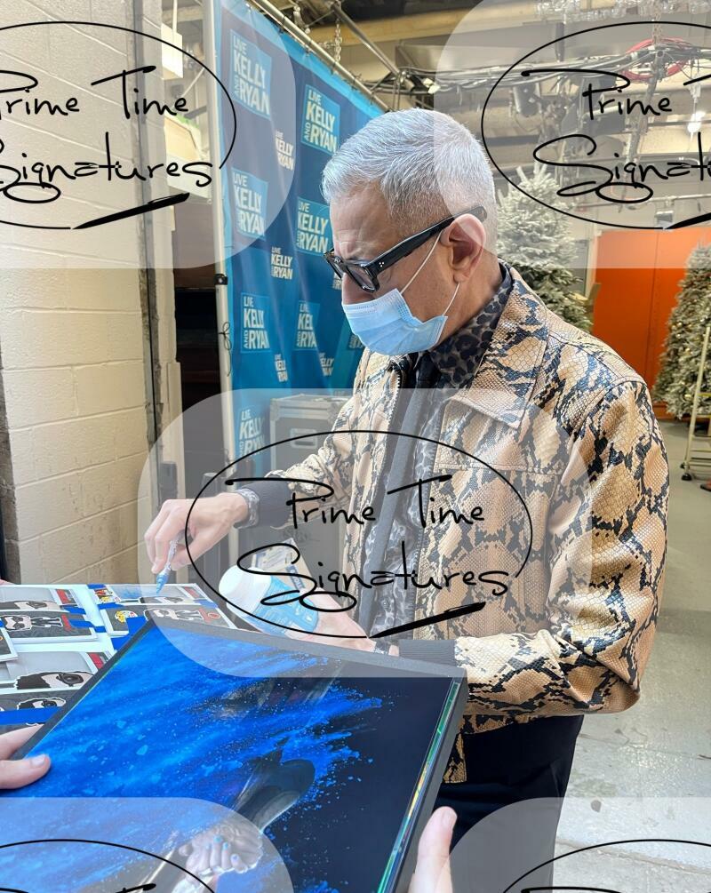 JEFF GOLDBLUM SIGNED 11X14 PHOTO JURASSIC PARK AUTHENTIC AUTOGRAPH