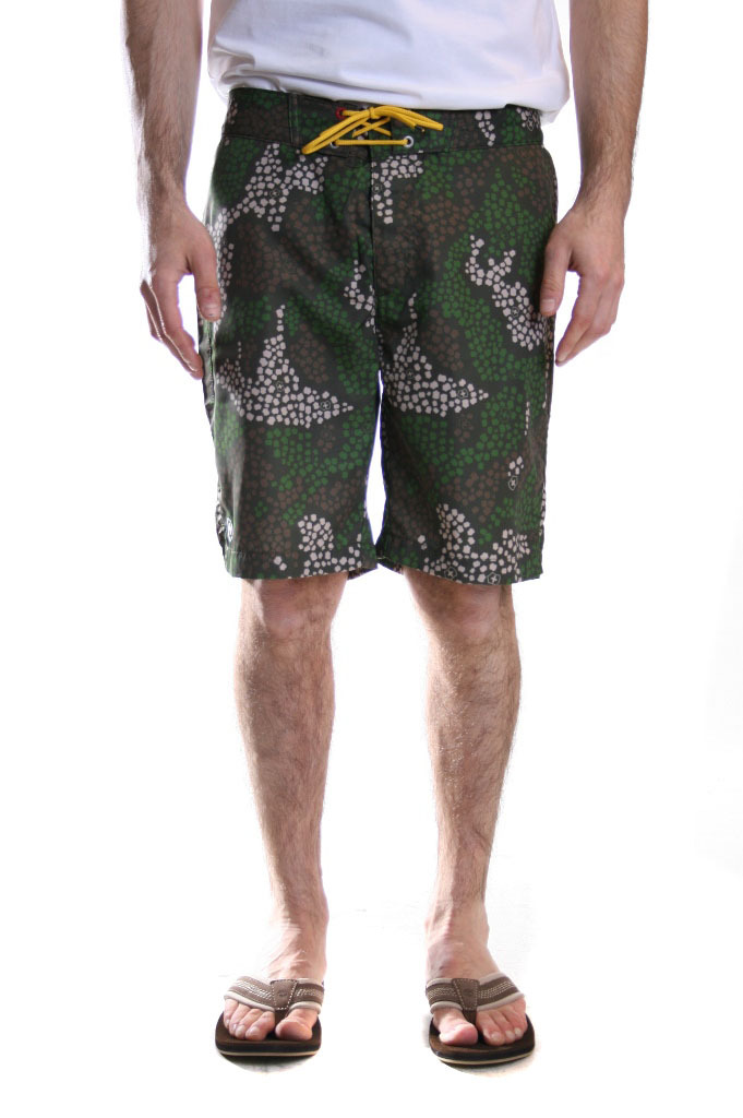 Short De Bain Victorinox Island Bermudes - Vert - Neuf Avec étiquettes - 50% De Réduction