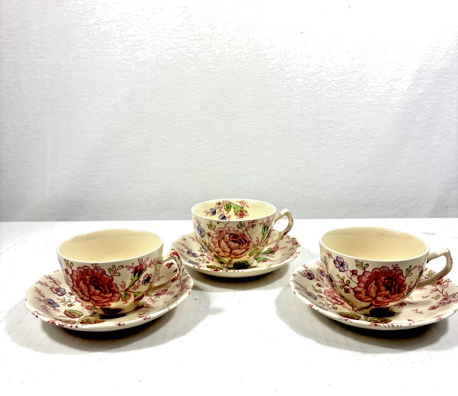 Of 3 Cups & Saucers