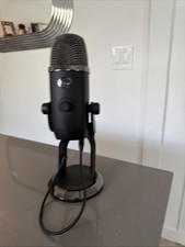 New no box Blue Yeti A00104 Black 5V 500mA Professional Condenser USB Microphone