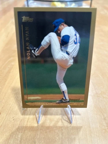1999 Topps Nolan Ryan #34! 2 Card Minimum! Read Description!
