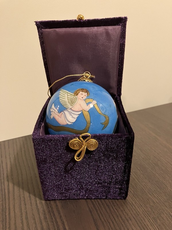 Li Bien 2001 Cherubs Angels Blue Reverse Hand Painted Glass Ornament with Box