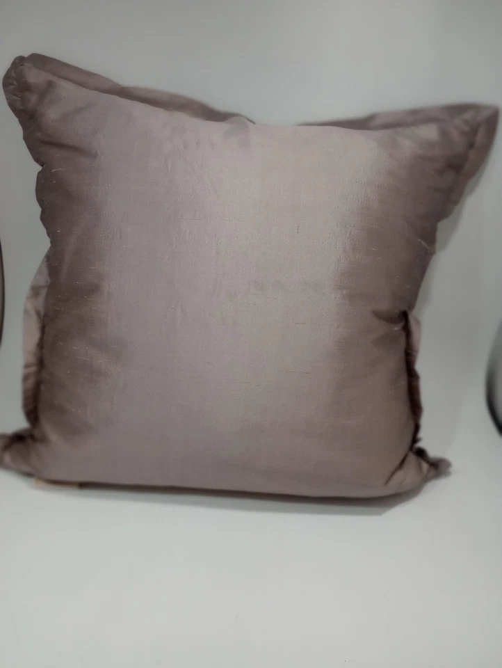 Almohada Waterford Lino 100% Seda Bordada 18" Plumón Floral Mariposa Foto 3 de 4