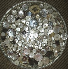 HUGE LOT ANTIQUE MOTHER OF PEARL MOP BUTTONS - CARVED - SETS - VARIOUS SHANKS