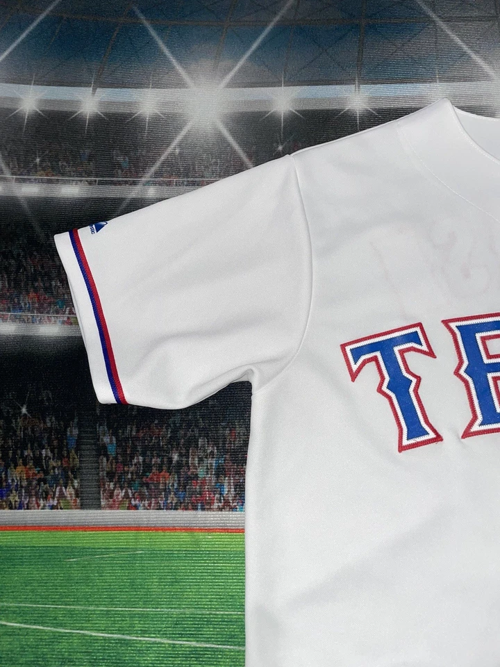 Yu Darvish #11 Texas Rangers Stitched Majestic Jersey Sz Medium Preowned White - Image 4 of 4