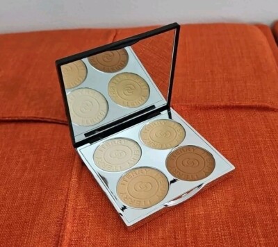 By Terry Hyaluronic Hydra-Powder Palette 4-Shade Contour N2. MEDIUM TO WARM