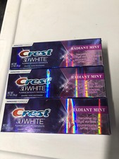 LOT of 3 Crest 3D White Radiant Mint 2.7 oz Toothpaste