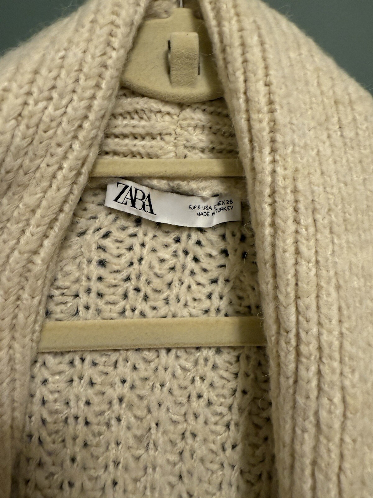 Picture 4 of 6