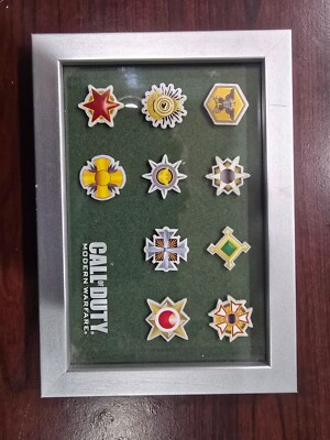 Call Of Duty Modern Warfare Prestige Icon Patches (Framed) Exclusive Item