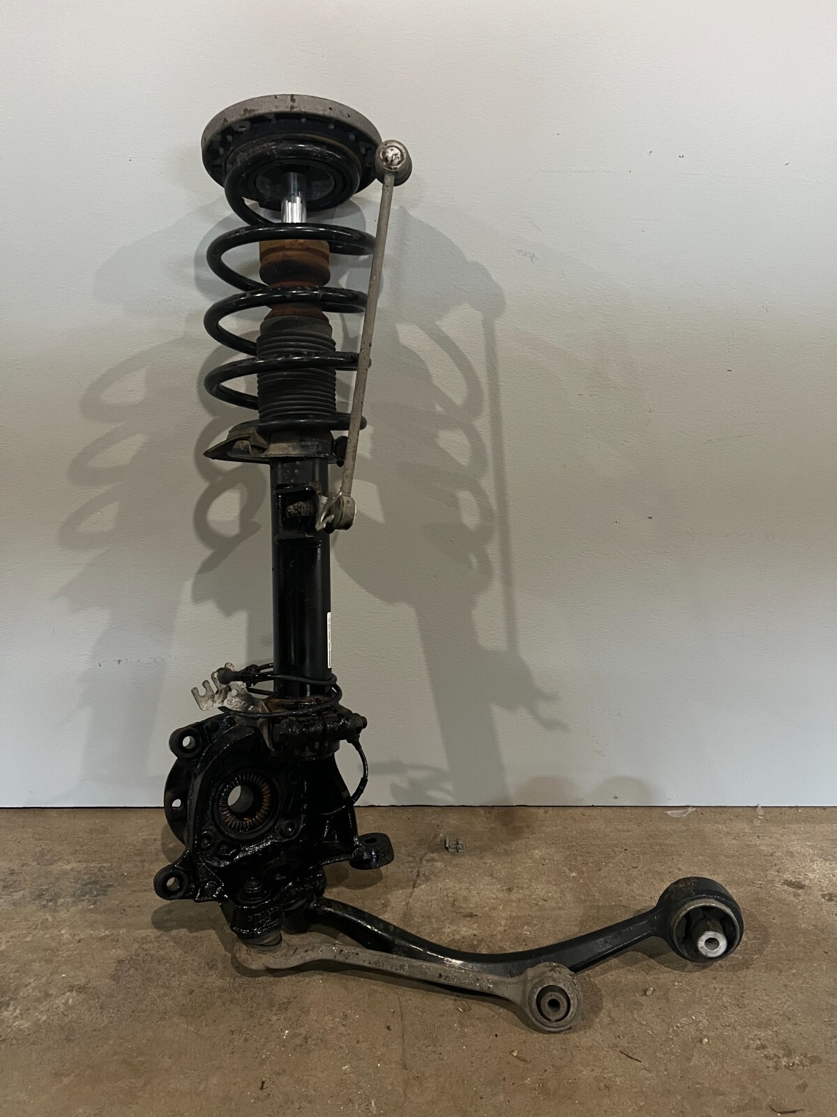 20112017 BMW X3 F25 Driver Left Front Suspension Knee Assembly Knuckle