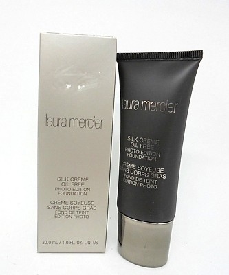 Laura Mercier Silk Creme Moisturizing Photo Edition Foundation ~ Truffle ~ 1 oz 