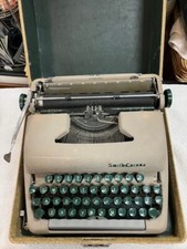 1955 Smith Corona Sterling Model 5A Portable Typewriter w / Original Tweed Case thumbnail