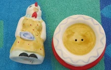 VINTAGE PELZMAN DESIGNS VANDOR 1988 CHICKEN SOUP SALT AND PEPPER SHAKERS NEW