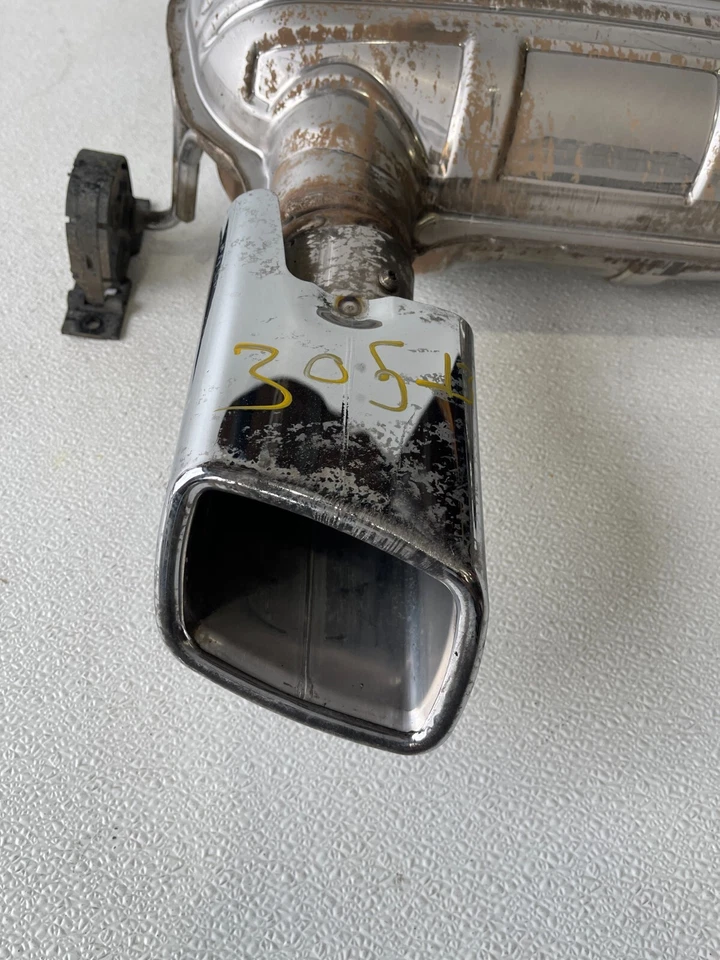 Silenciador trasero Mercedes-Benz ML350 2008-2010 A1644907215 USADO OEM  Foto 2 de 4