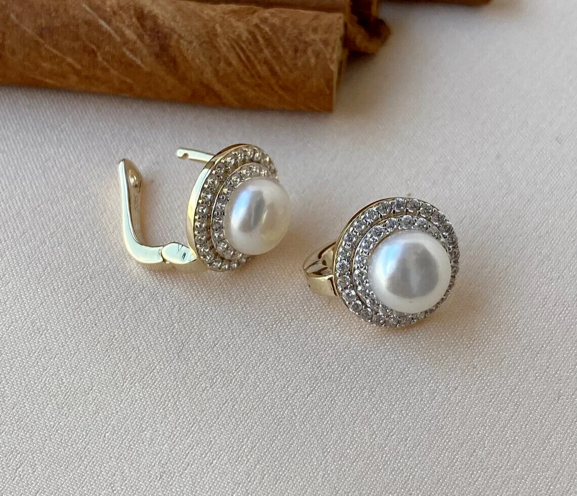 Natural pearl earrings deals