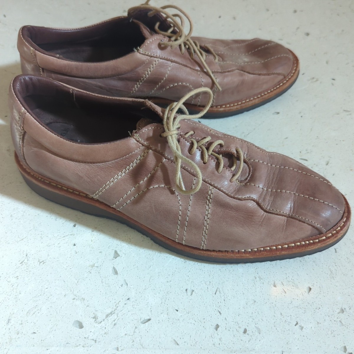 Allen Edmonds Oxfords Shoes Men display picture 1