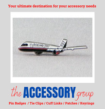 New Boeing 757 passenger jet airplane Aeroplane pin badge tie pin metal enamel