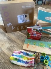 Lovevery The Pioneer Kit  ges 16-18 Months Montessori Play Kit Complete Set USA