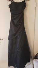 Evening dress black embroidered size 36 lined, elegant