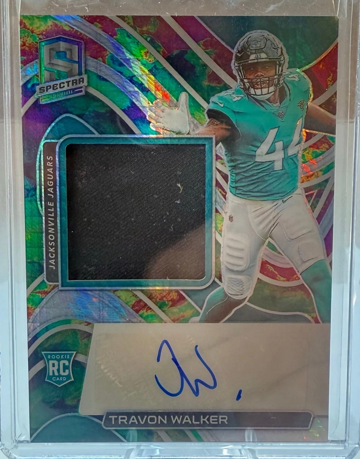 TRAVON WALKER 24/99 - RC RPA - ROOKIE PATCH AUTO -CELESTIAL- 2022 PANINI SPECTRA