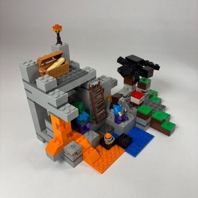 Lego Minecraft The Cave # 21113 - 100% Complete