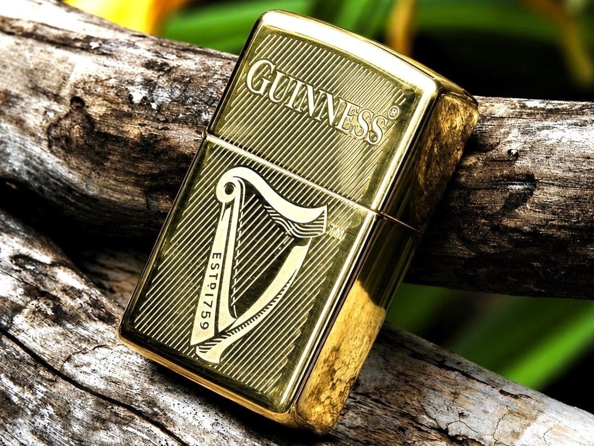 Guinness Zippo Lighter - Harp Design - Irish Dry Stout - Dublin