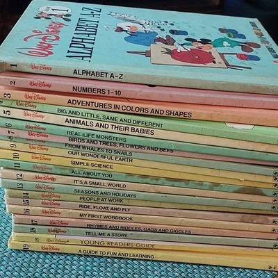 Disney Fun-To-Learn Library 19 Books Plus TheGuide to Fun and Learning Book 1983