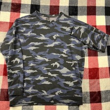 Athleta Sweater Womens Medium Camo Pullover Sweatshirt Activewear