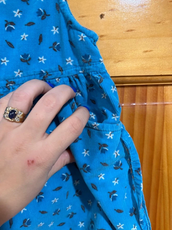 Vestido tipo jersey de pana floral azul French Toast 18M bolsillos vintage bebé otoño Foto 3 de 4