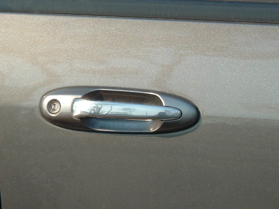 TFP 457L 铬制门把手保护套 适用于雷克萨斯 LX470 1998 - 2007 4Dr 4 件 仅杆 — 第 3/3 张图片