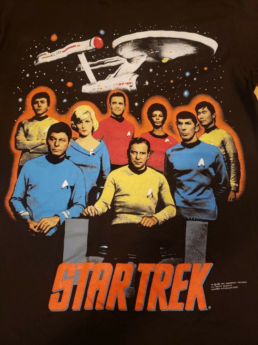 Vintage Star Trek T Shirt Made in USA Original Cast Photo Vintage Star Trek T Shirt Made in USA Original Cast Photo