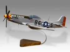 North American Mustang P-51 Old Crow Bud Anderson Wood Airplane Model Small 1/32