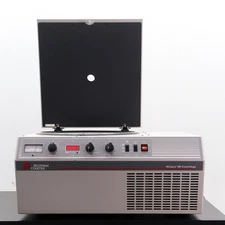 Beckman Allegra 6R Refrigerated Centrifuge with Rotor