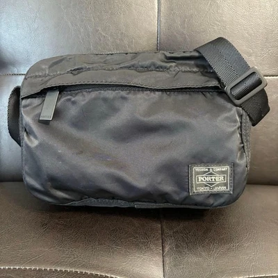 Sac noir PORTER excellent état taille 15 ; 20 ; 6 - Photo 1/4