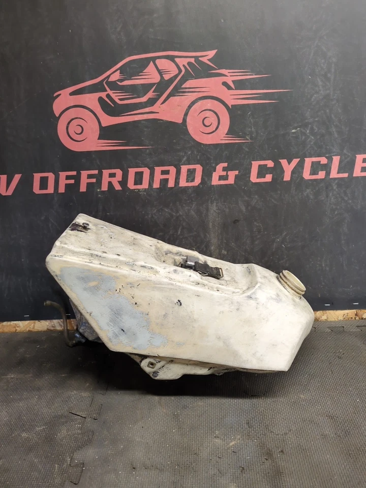 1989 1991 1992 Yamaha Yz125 Gas Tank Fuel Tank Tank Strap Petcock  - Image 3 of 4