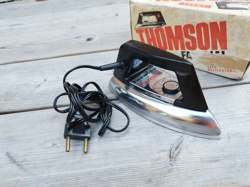 Beau Ancien Petit Fer À Repasser Pour Enfants ! Jouet Thomson Boîte Fonctionne  - Photo 2/4