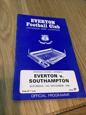 Everton V Southampton Football Programme 1968/69