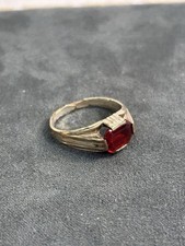 Anillo vintage de oro de 14k concha para hombre con centro rojo piedra sintética talla 10,25