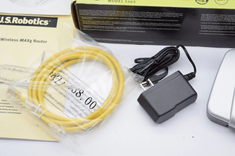 U.S. Robotics Wireless MAXg Router 5461 w/ USB Print Server CD Cable Manual Box - Image 3 of 4