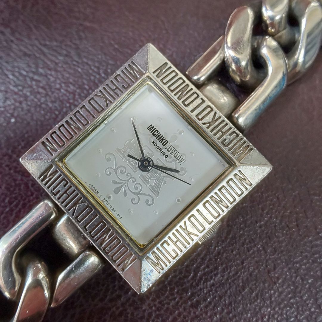 Michiko London Analog Quartz Women Chain Watch, Out Of Print, Rare, Working Vint Michiko London Analog Quartz Women Chain Watch, Out Of Print, Rare, Working Vint